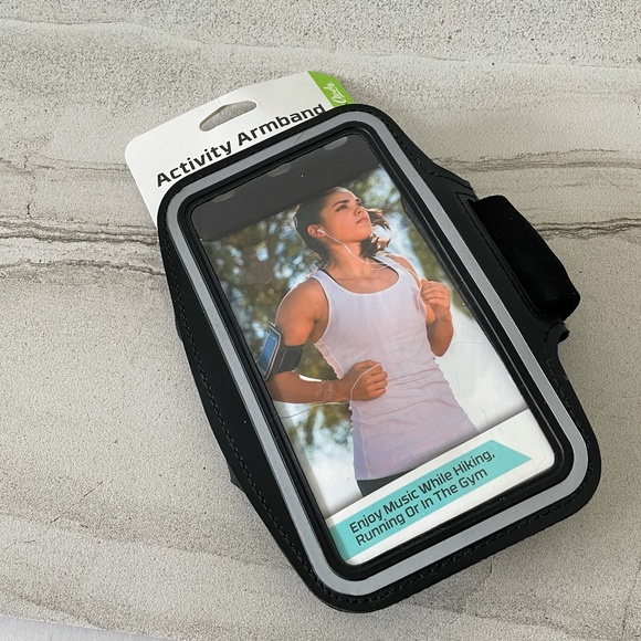 Activity Armband - Picture 1 of 2